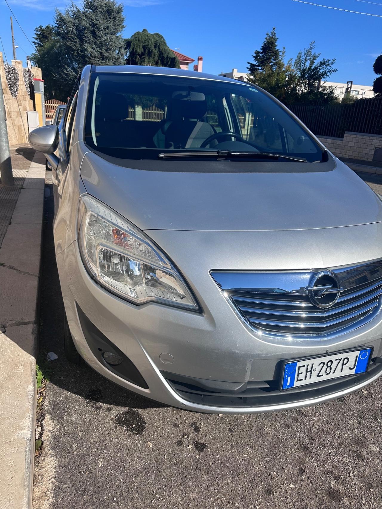 Opel Meriva 1.3 CDTI 95CV ecoFLEX Cosmo