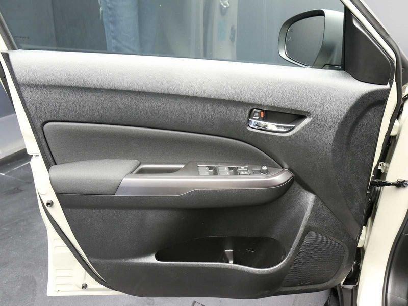 Suzuki Vitara Vitara 5p 4WD All Grip 1.4 Boosterjet Hybrid 110cv Automatica Cool+