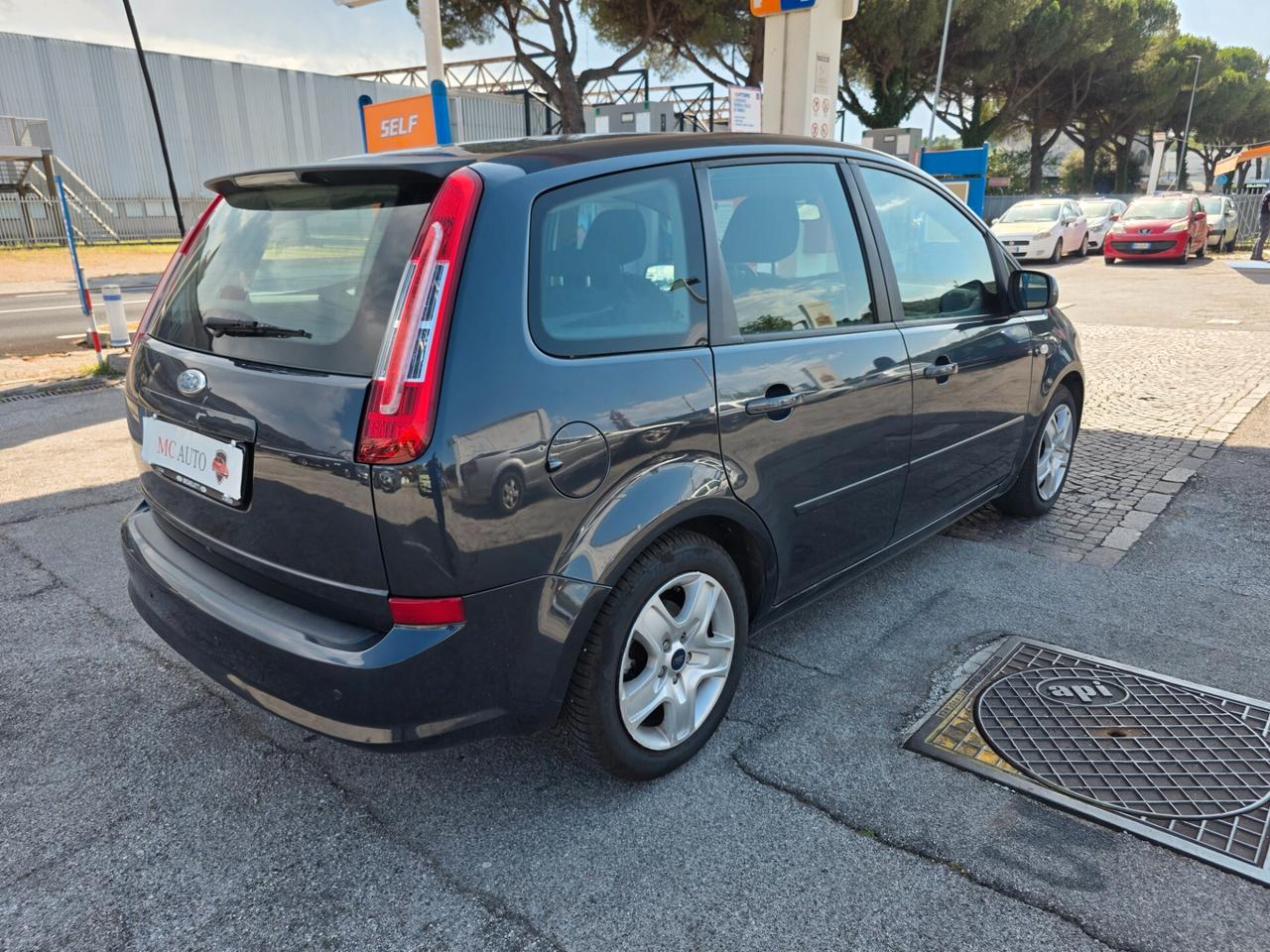 Ford C-Max 1.6 TDCi 110 CV Titanium con 256.000km