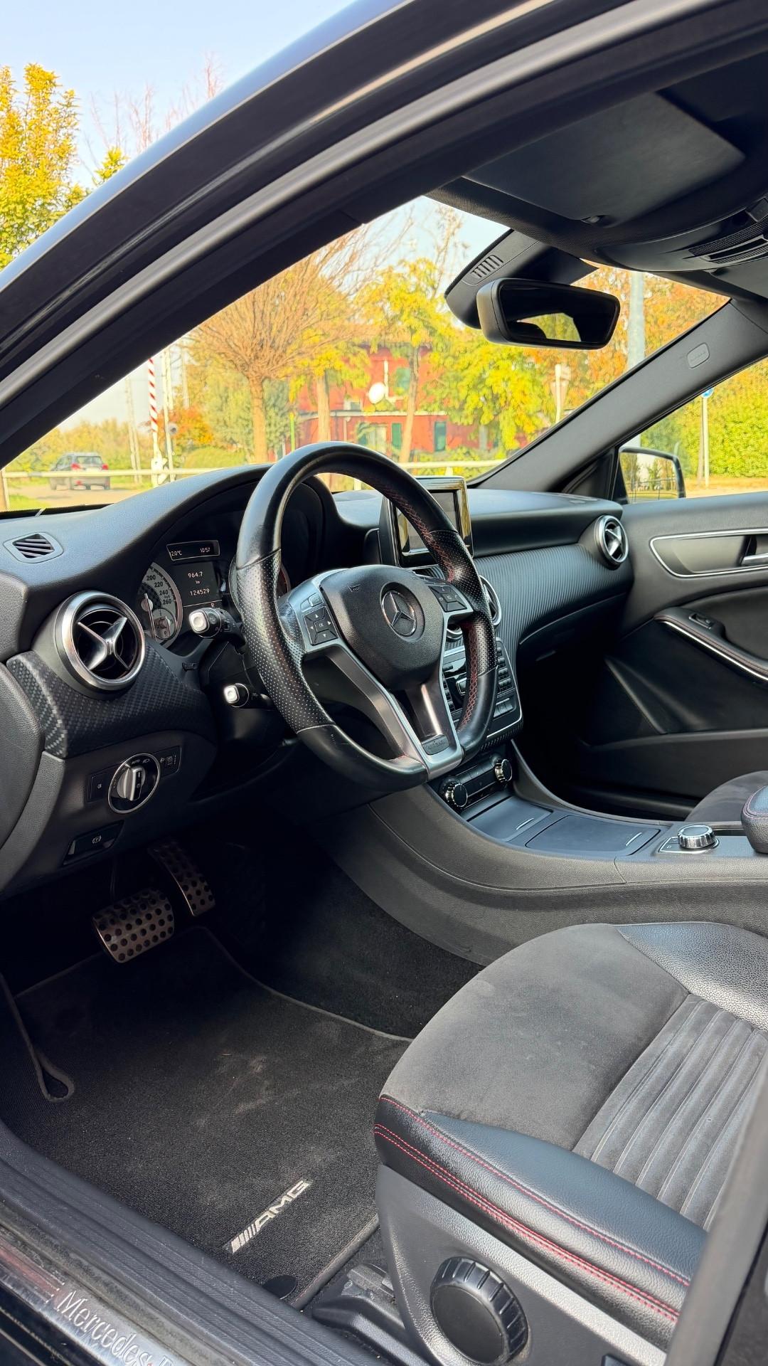 Mercedes-benz A 180 Premium amg