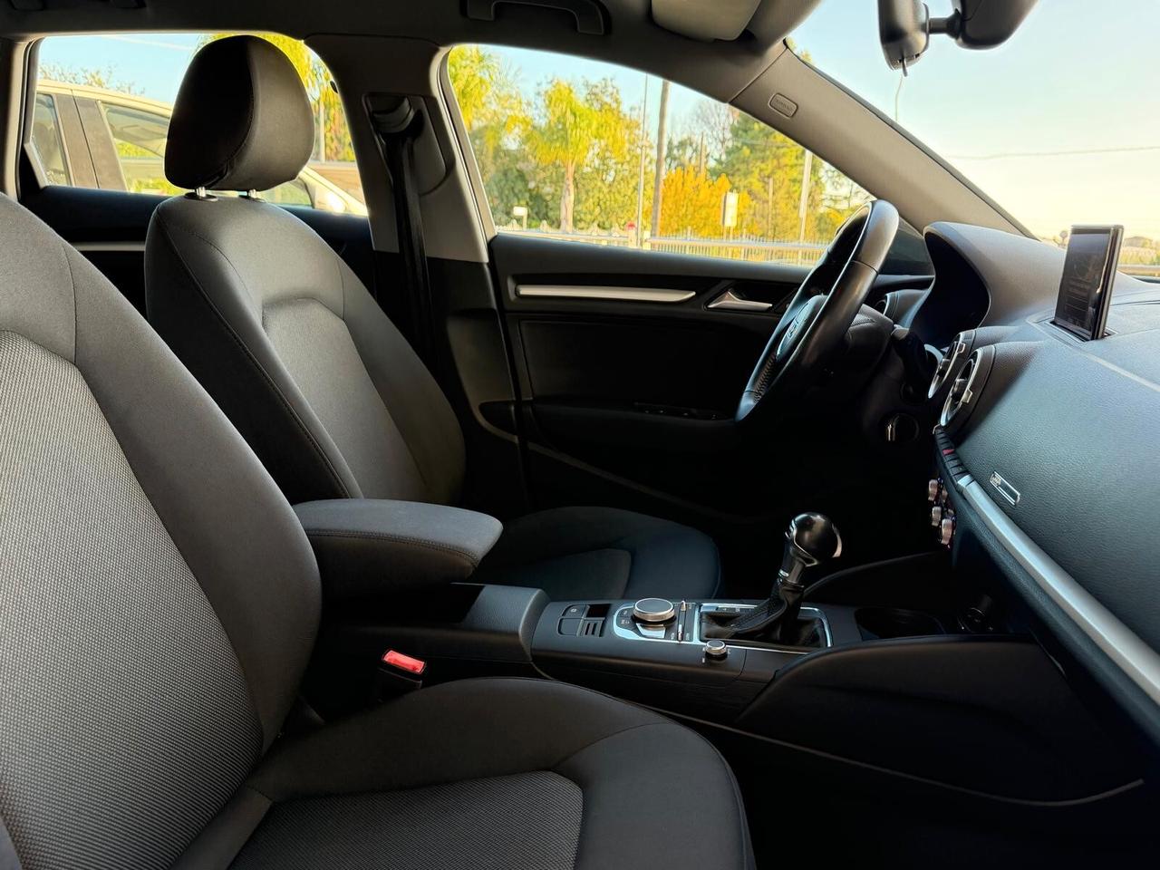 Audi A3 30 1.6 TDI 116 Cv S tronic Business - Unico P.