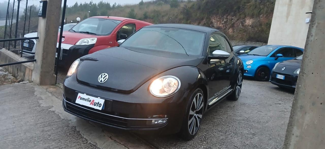Volkswagen Maggiolino 2.0 TSI DSG Sport - 2012