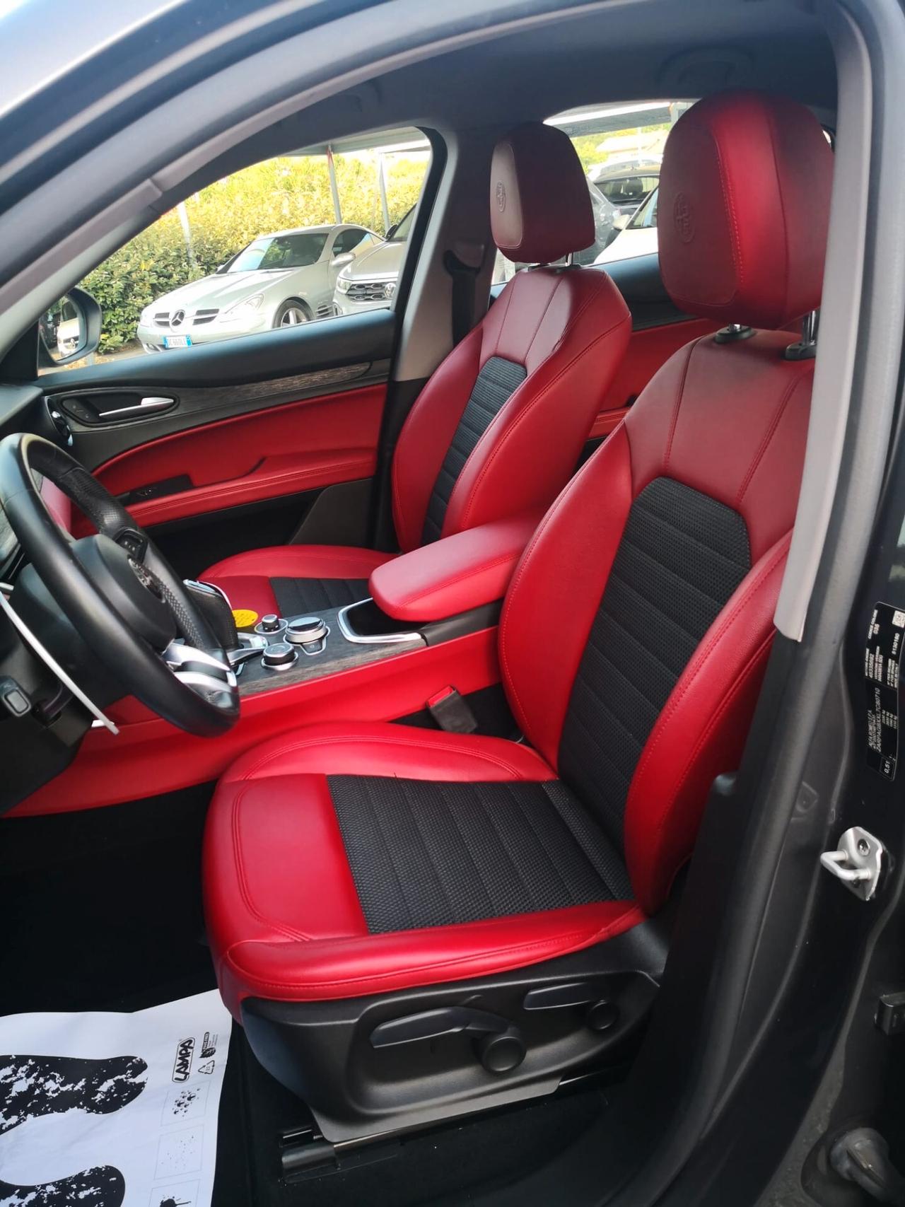 Alfa Romeo Stelvio 2.2 Turbodiesel 190 CV AT8 RWD Executive