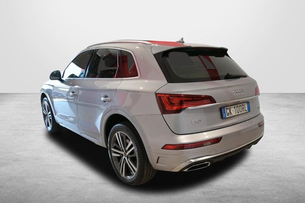 AUDI Q5 40 TDI 204CV S-TRONIC QUATTRO S-LINE PLUS ( FARI LED - VIRTUAL COCKPIT - TETTO PANORAMICO APR. - CRUISE - CLIMA TRIZONA - NAVI - PARK ASSIST - TELECAMERA 360 - CERCHI 20 ) KM 32000