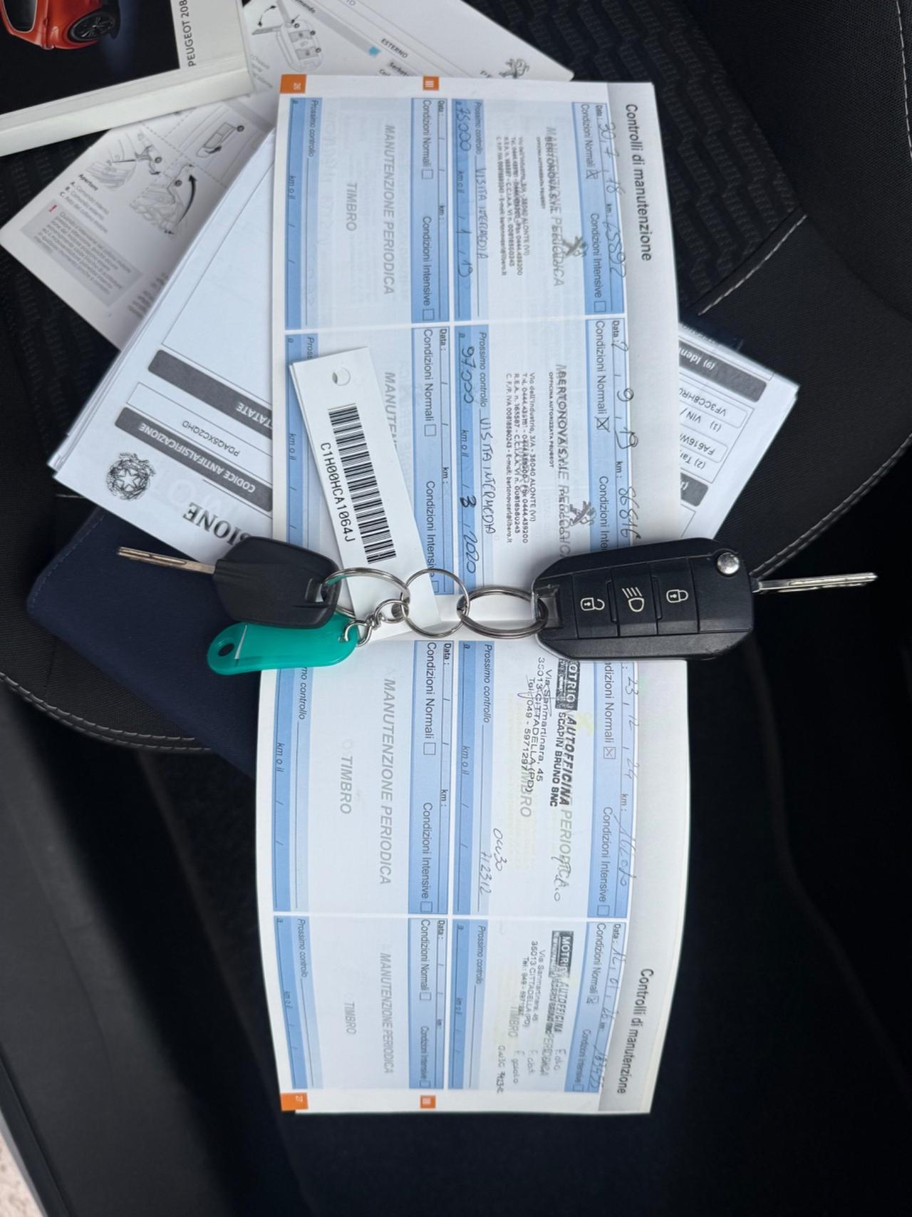 Peugeot 208 1.4 HDi 68 CV Led unico prop. 2015