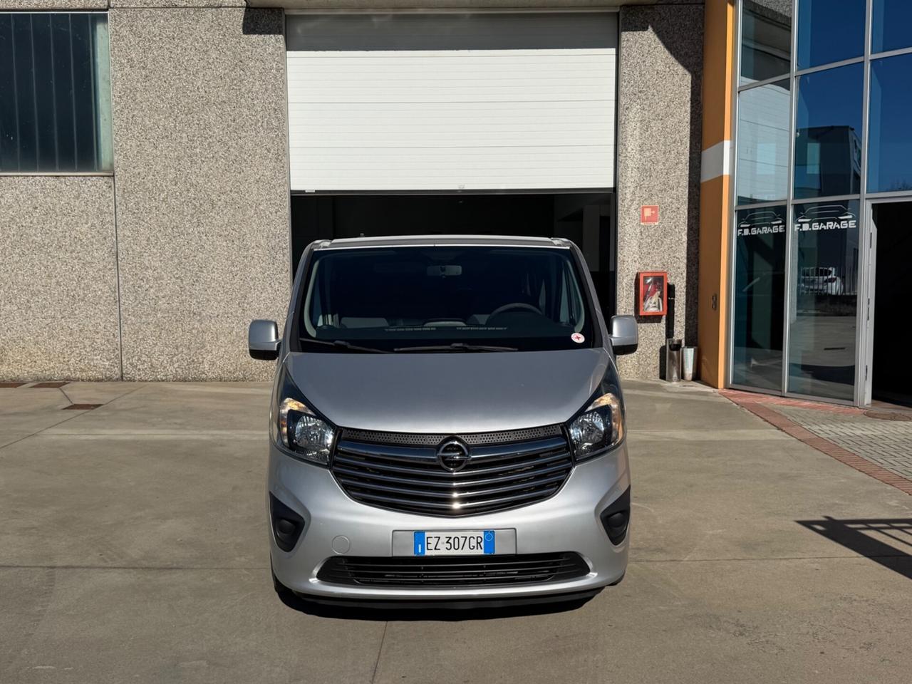Opel Vivaro 27 1.6 BiTurbo S&S EcoFLEX PC-TN Combi