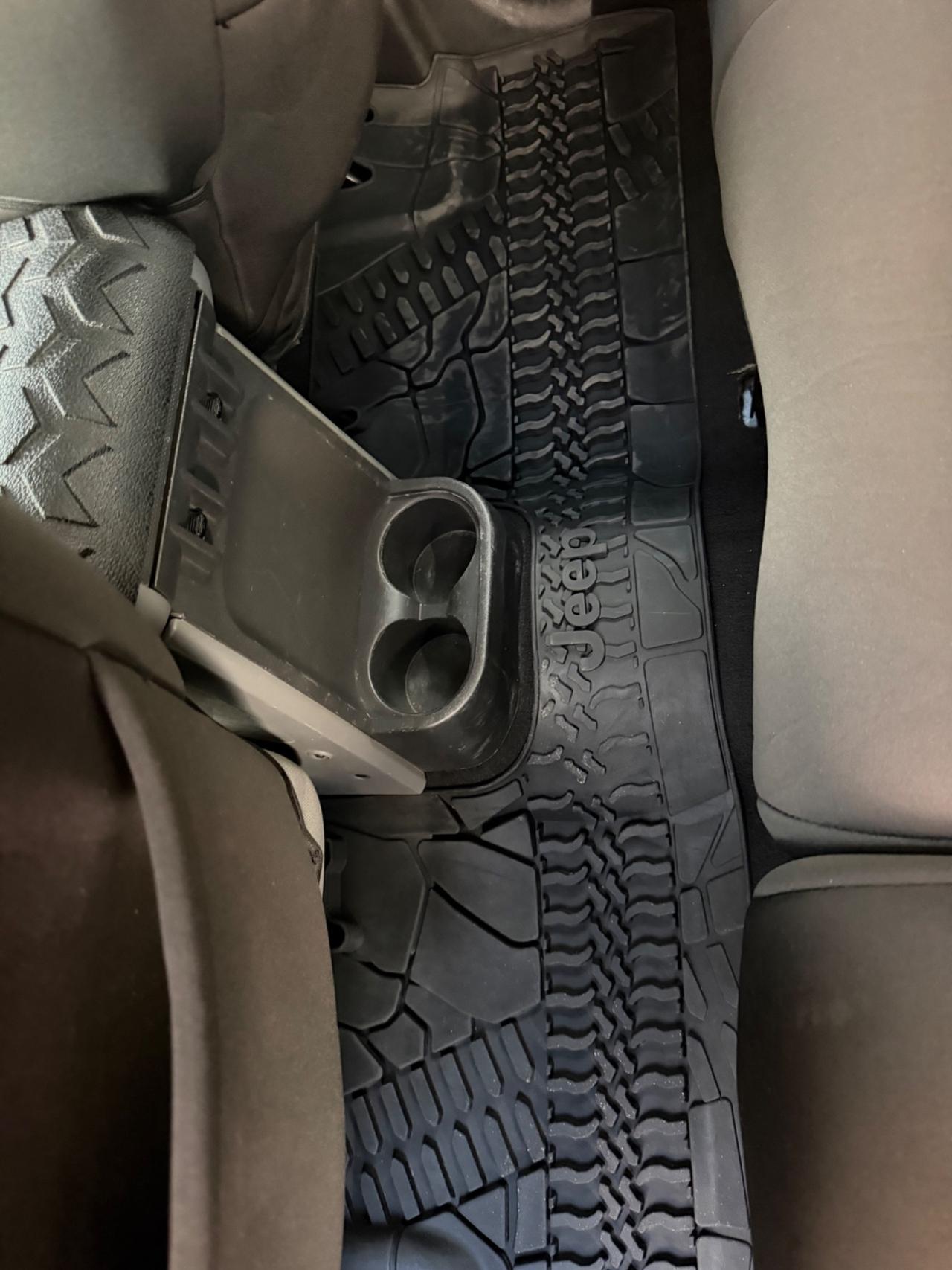 Jeep Wrangler Unlimited 2.8 CRD DPF Rubicon Auto