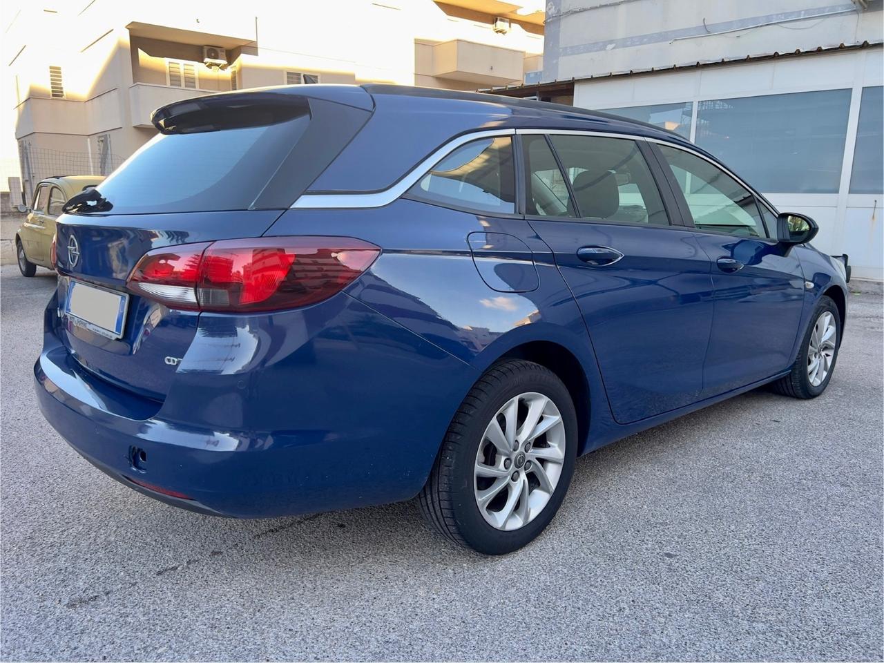 Opel Astra 1.6 CDTi 110CV Start&Stop Sports Tourer Dynamic