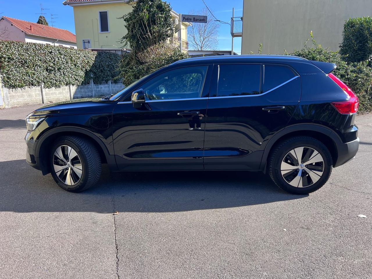 Volvo XC40 Core T4 Recharge PHEV #9479