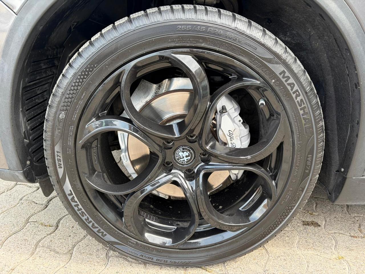 Alfa Romeo Stelvio 2.2 Turbodiesel 190 CV AT8 Q4 Ti