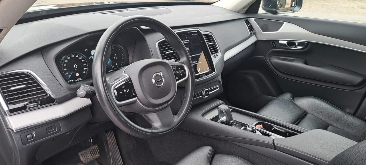 Volvo XC 90 XC90 B5 (d) AWD Geartronic 7 posti Momentum Pro