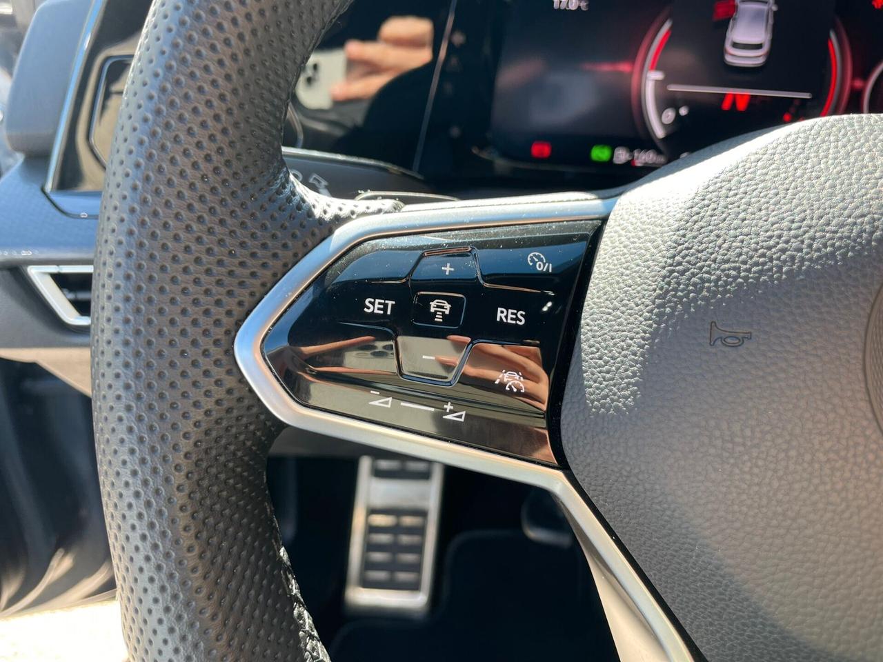 Volkswagen Golf 2.0 TDI GTD DSG-HEADUP DISPLY-HARMAN KARDON-CECHI R