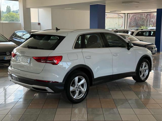 AUDI Q3 35 TDI S tronic Business