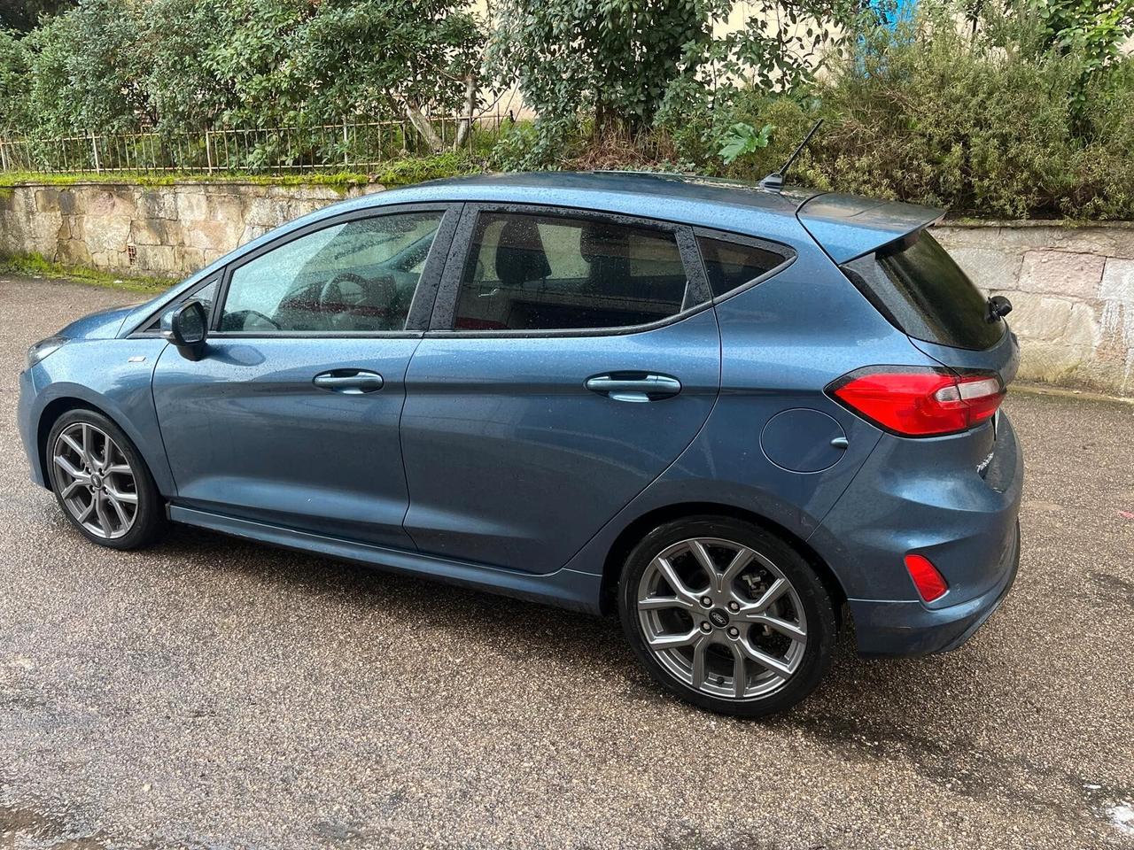 Ford Fiesta 1.0 Ecoboost Hybrid 125 CV DCT 5 porte ST-Line