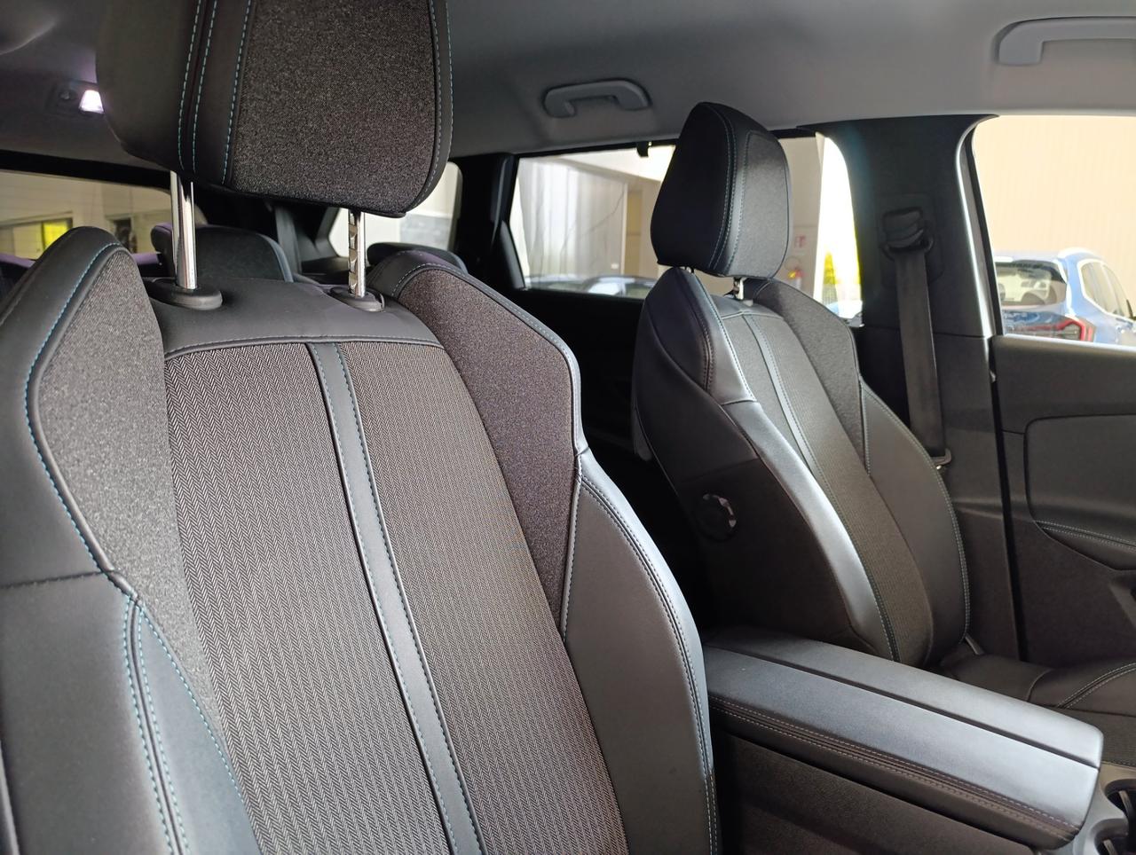 Peugeot 5008 5008 1.2 puretech t Allure Pack s&s 130cv