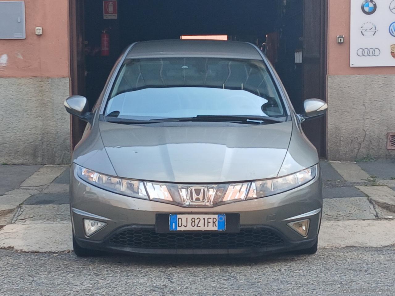 HONDA Civic 1.4 i-DSi 5p.