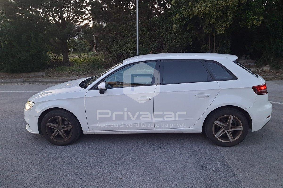 AUDI A3 1.6 TDI 116 CV S tronic Business