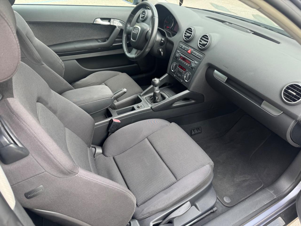 Audi A3 2.0 16V TDI Ambition Unicoproprietario, KM certificati.