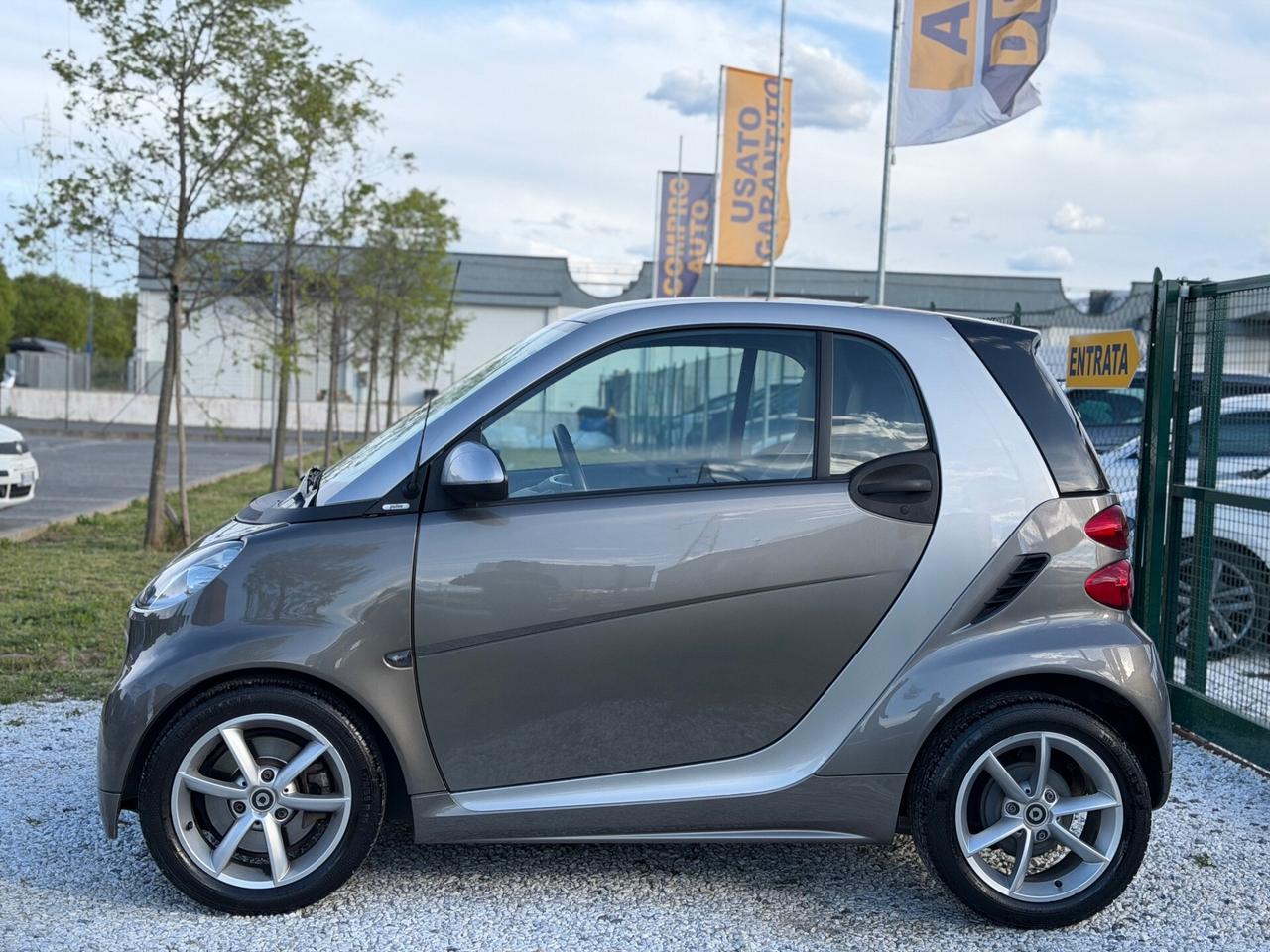 Smart ForTwo 1.0 MHD “ 75 Mila Km CERTIFICATI “