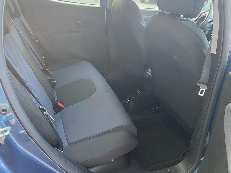 Lancia Ypsilon Ypsilon 1.0 FireFly 5 porte S&S Hybrid Ecochic Silver