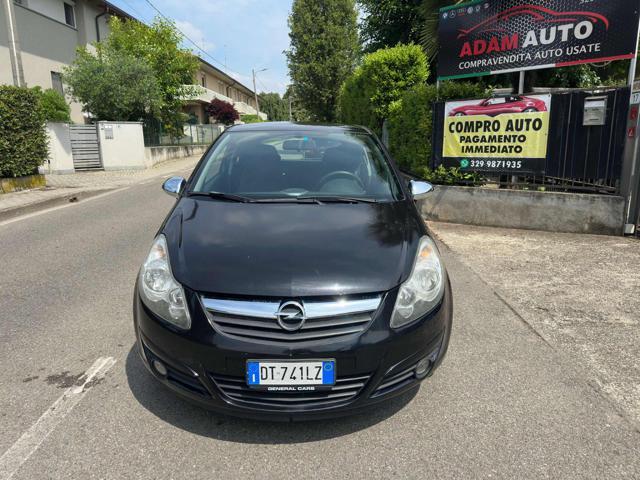OPEL Corsa 1.4 16V 3 porte Sport