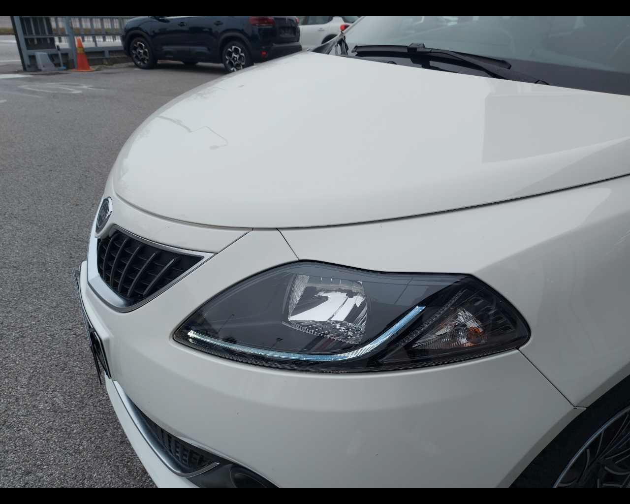 LANCIA Ypsilon 3ª serie - Ypsilon 1.0 FireFly 5 porte S&S Hybrid Gold