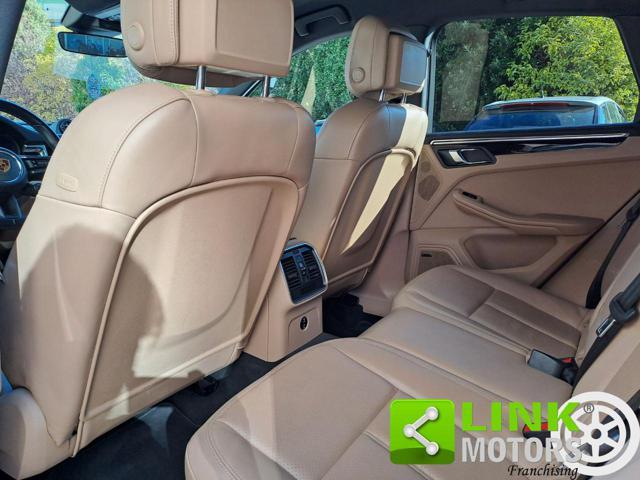 PORSCHE Macan 2.0 PDK