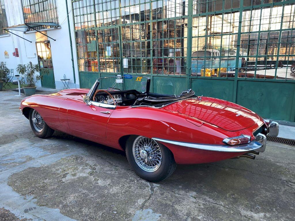 Jaguar E-Type 3.8 L Roadster OTS Series 1 – 1964 - SUMMER PRICE