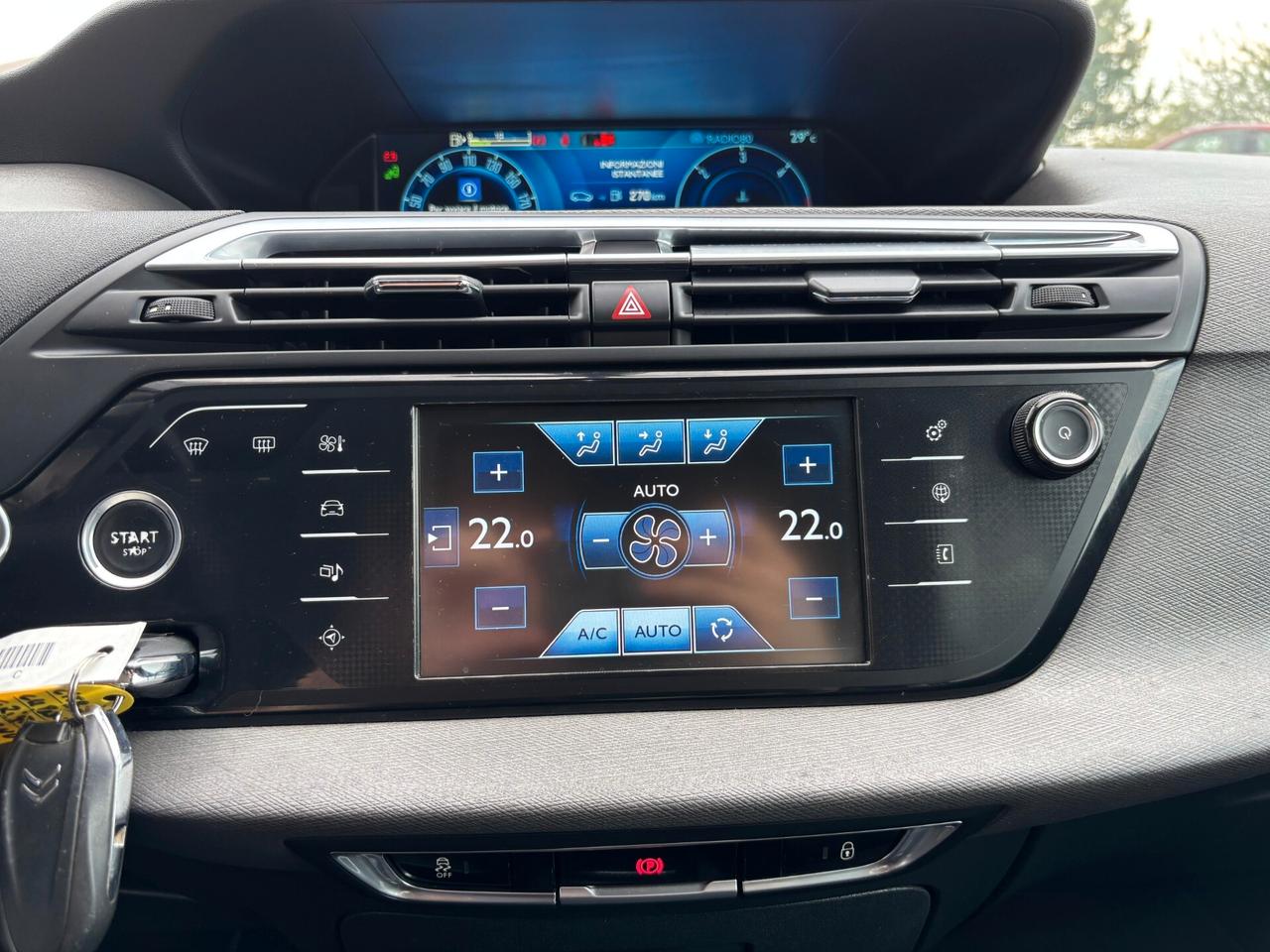 Citroen Grand C4 Picasso 7 posti Automatica Neopatentati