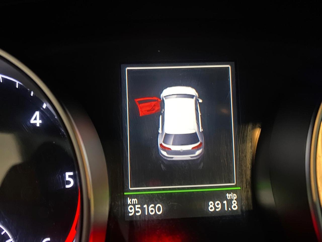 Volkswagen Golf 1.6 7.5 TDI 115 CV 5p. Business BlueMotion Technology