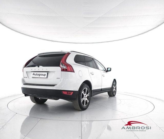 VOLVO XC60 D3 Geartronic Momentum - PER OPERATORI DEL SETTORE