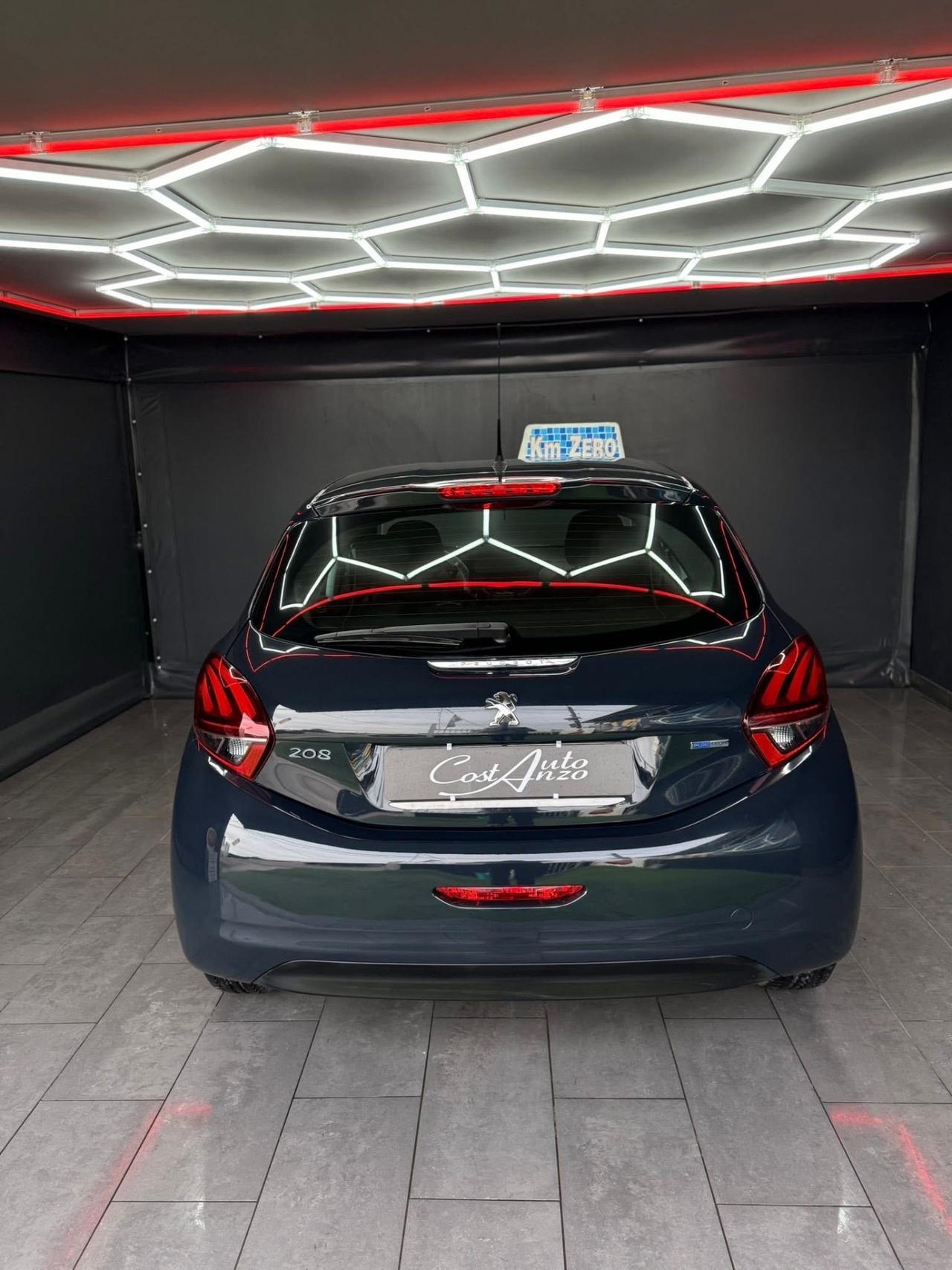 Peugeot 208 1.2 Benzina 82 cv 9556 KM UNICA