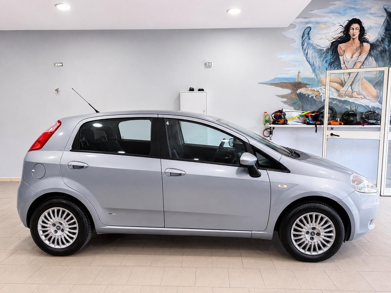 Fiat Grande Punto 1.3 MJT 90 CV 5 porte Dynamic