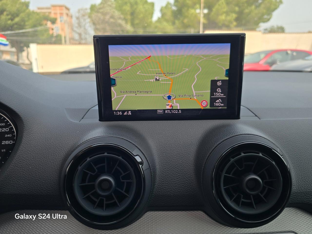 Audi Q2 30 TDI Admired