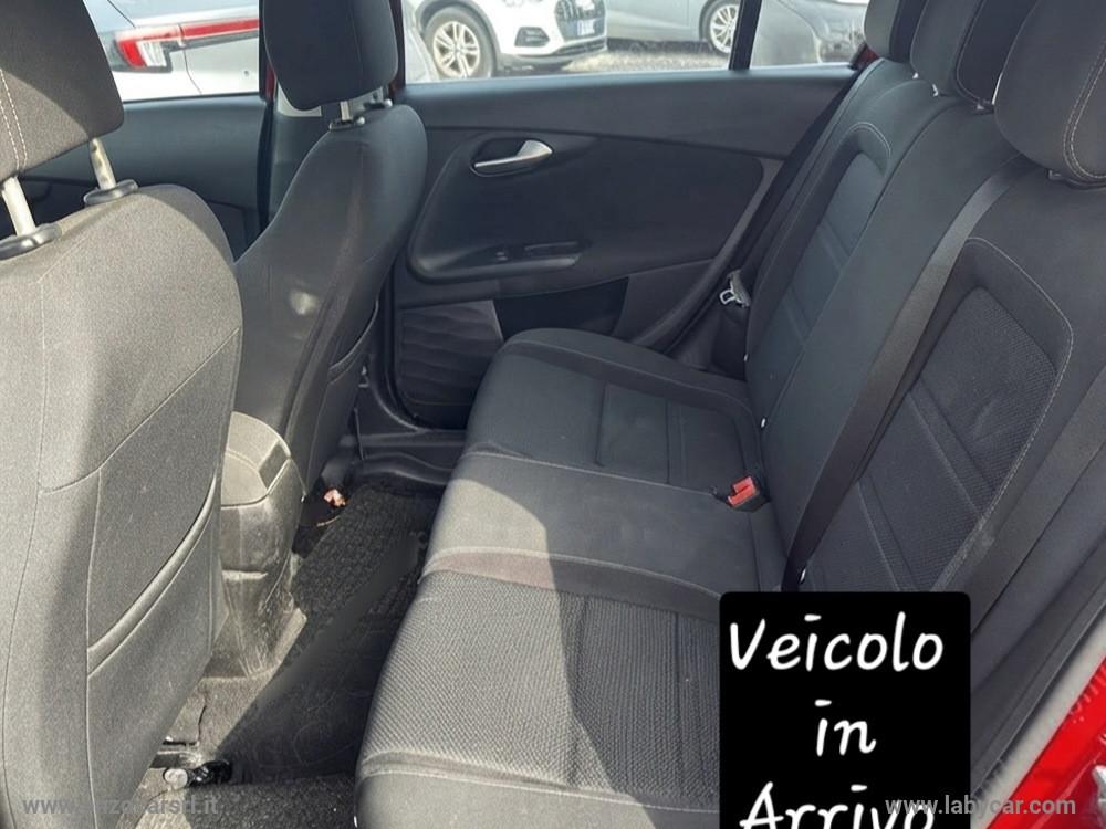 FIAT Tipo 1.6 Mjt S&S 5p. Lounge LED,NAVI