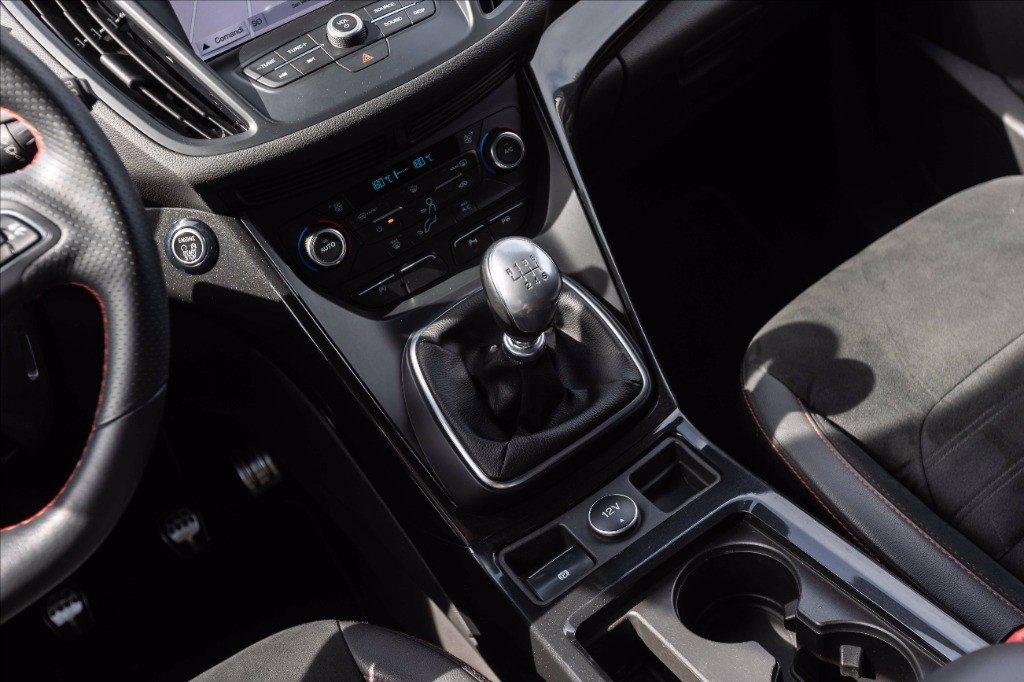 FORD Kuga 1.5 ecoboost ST-Line s&s 2wd 120cv del 2019