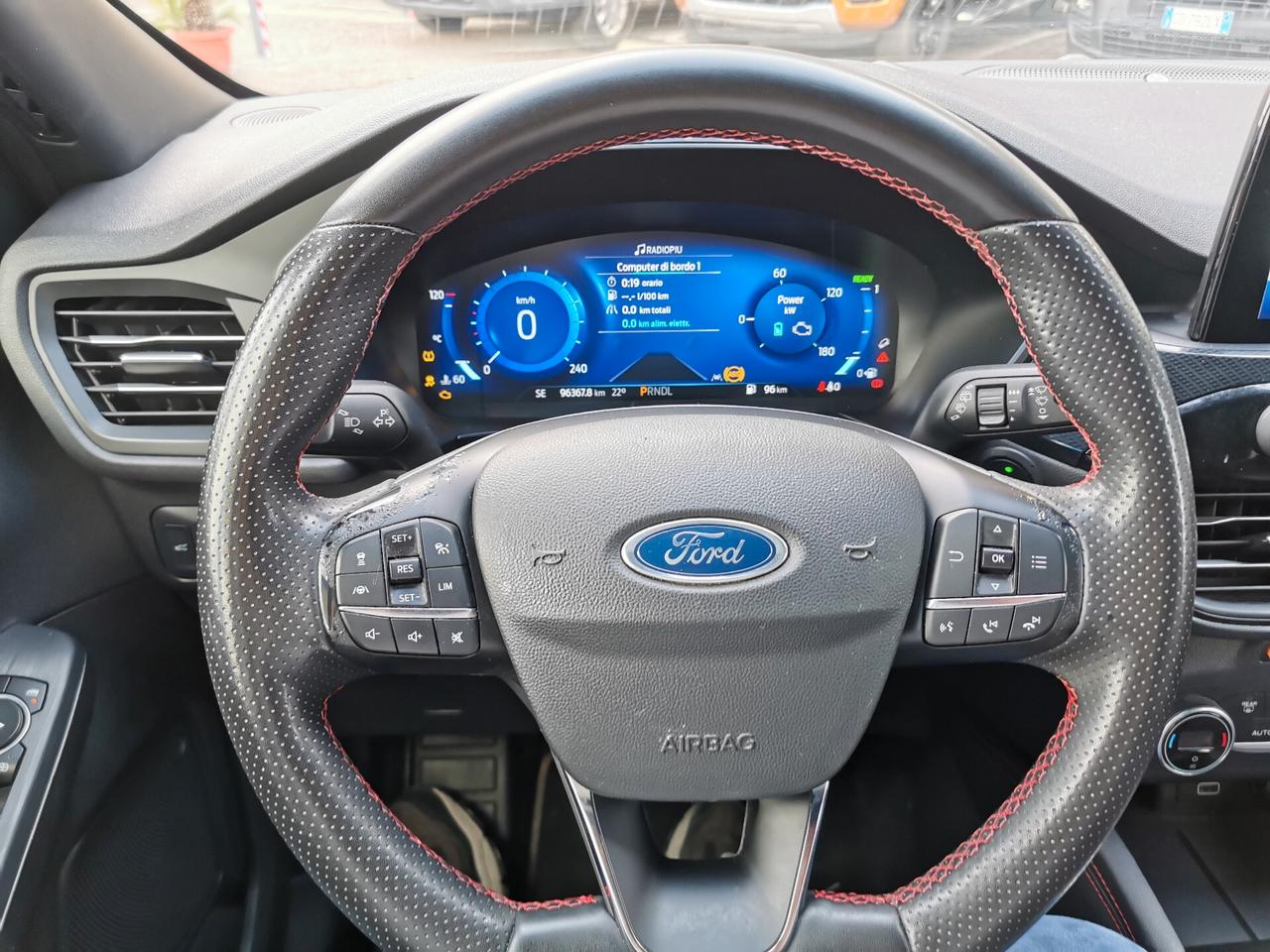 Ford Kuga 2.5 FHEV 190cv St-Line X