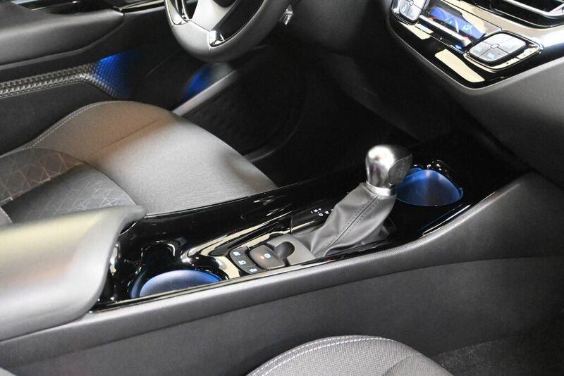 Toyota C-HR C-HR 2.0 Hybrid E-CVT Comfort