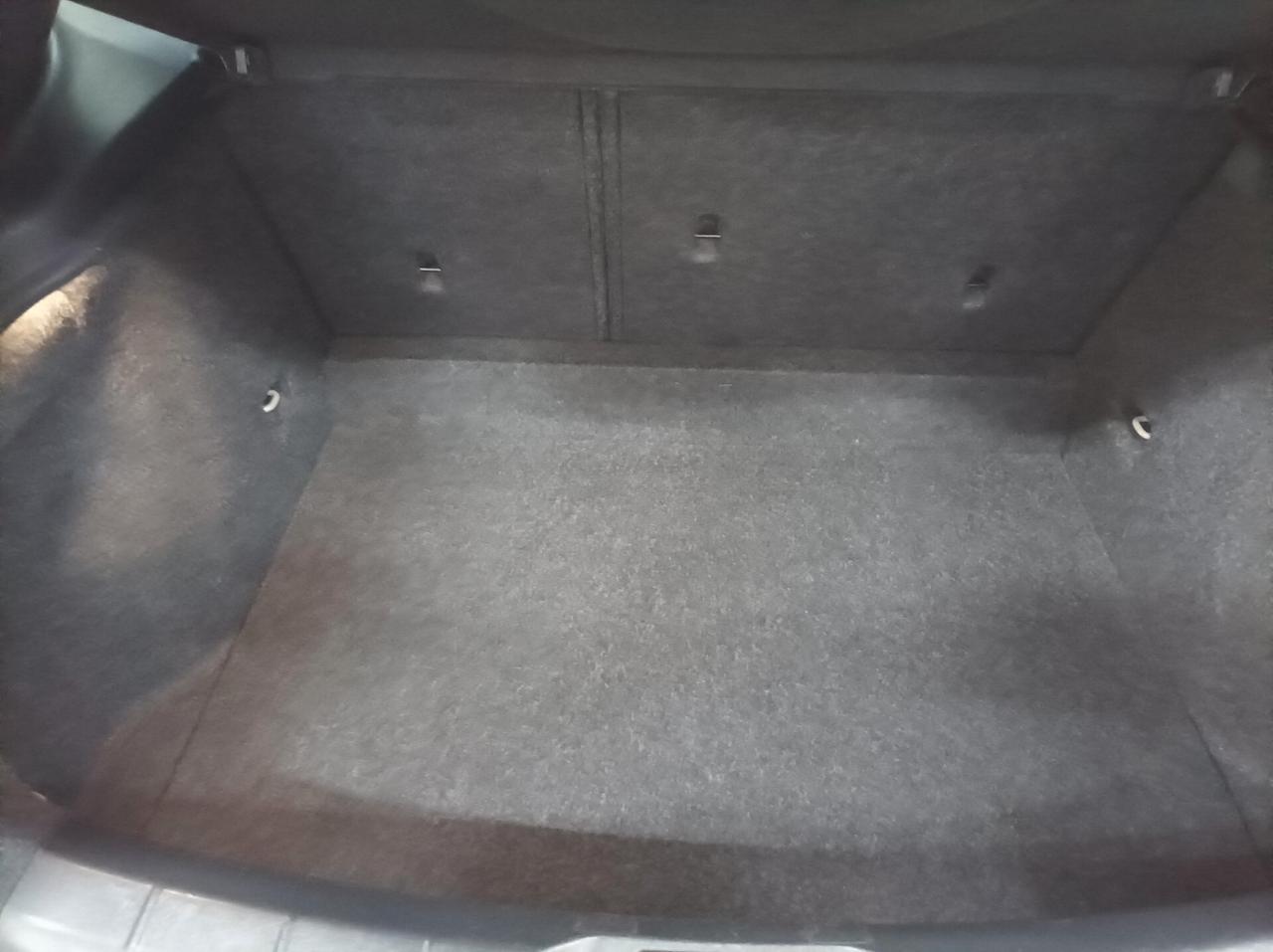 Volvo V40 Cross Country D3 CV 150 Geartronic Momentum 05/2013