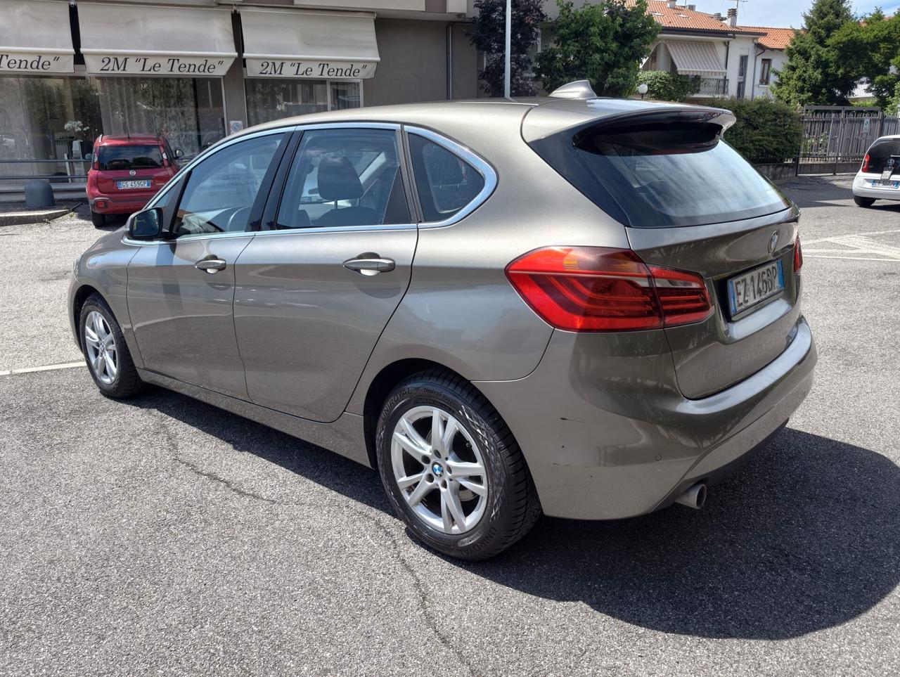 Bmw 216 218d Active Tourer Advantage