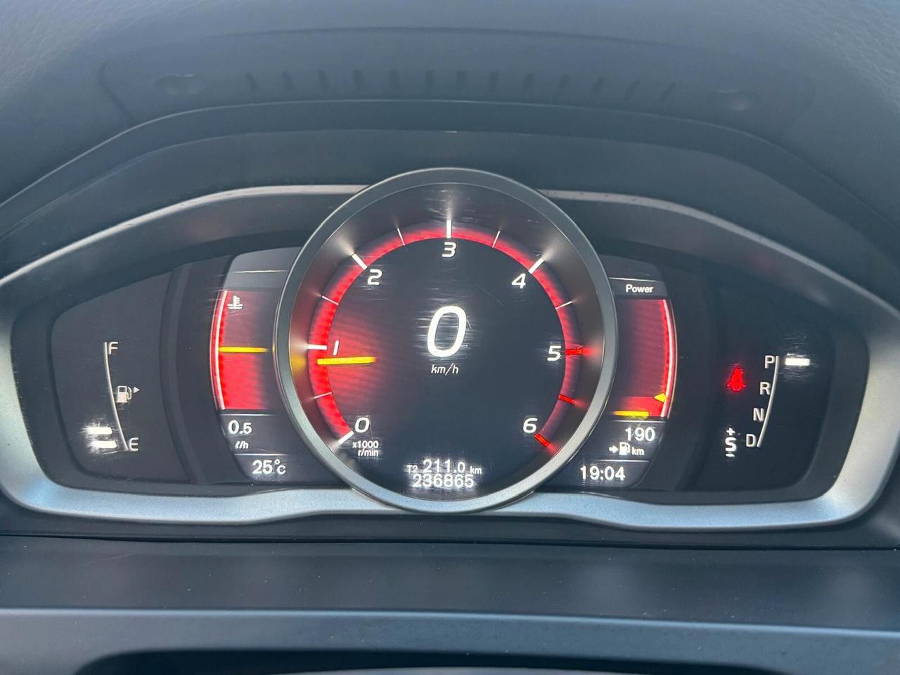 Volvo V60 D2 Geartronic Dynamic Edition