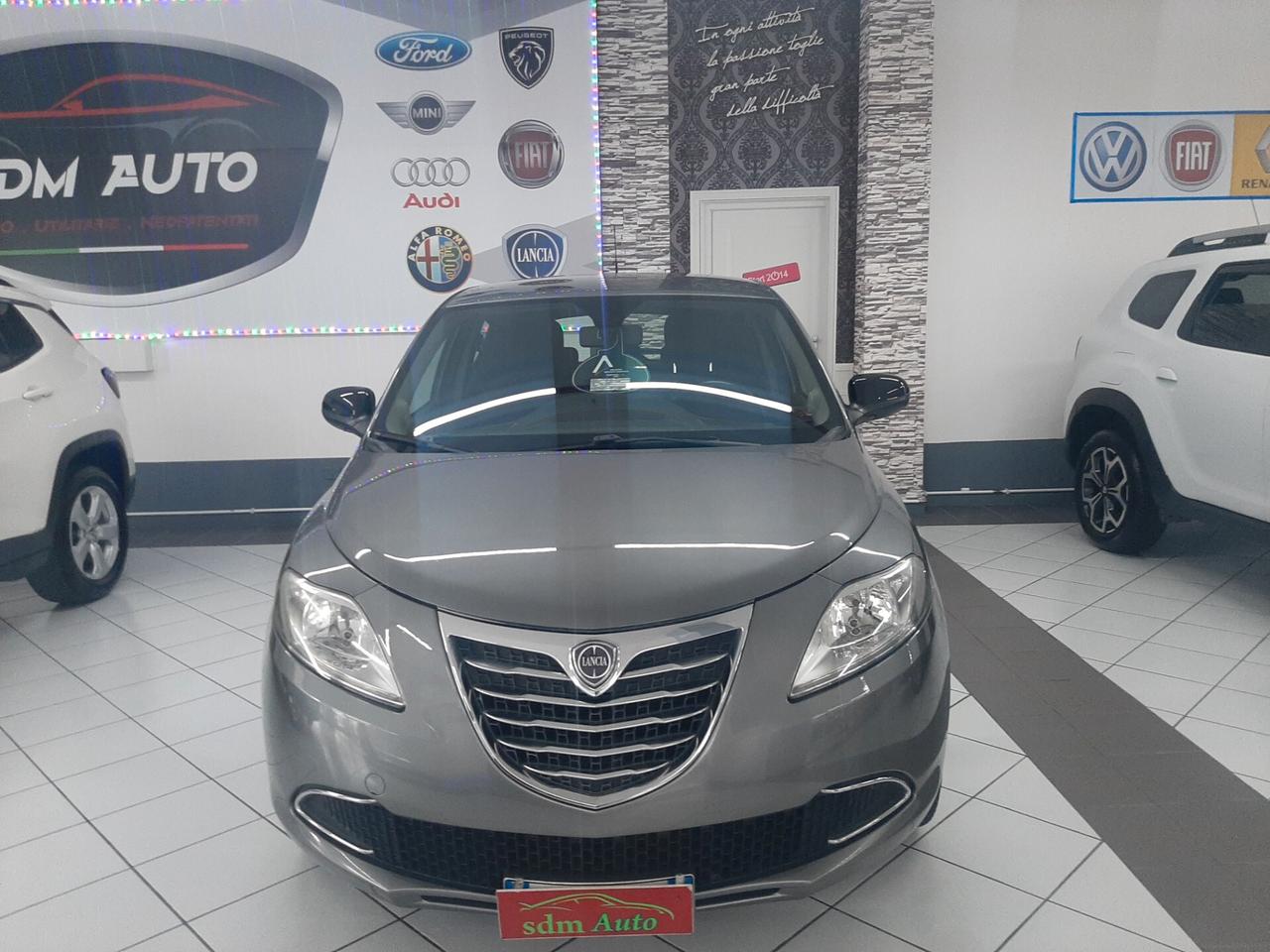 Lancia Ypsilon 1.2 69 CV 5 porte S&S Gold