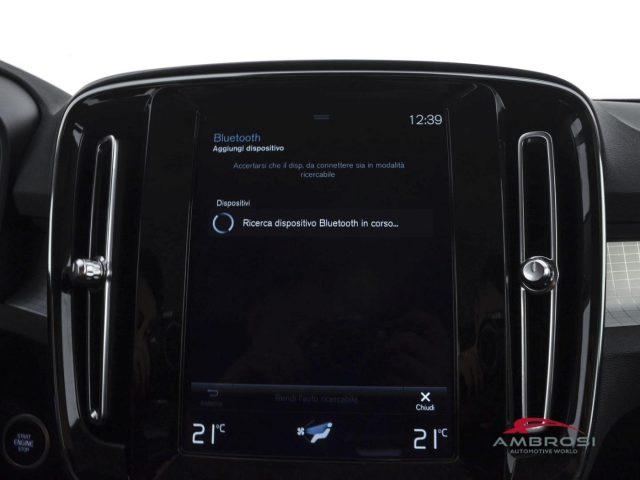 VOLVO XC40 T2 Geartronic Momentum