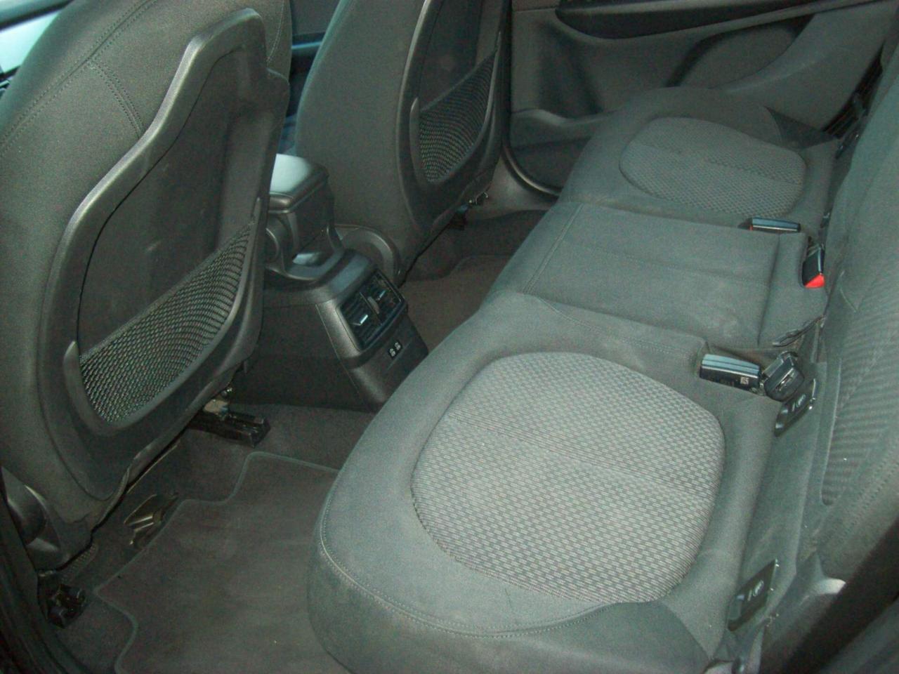 Bmw Serie 2 Gran Tourer 220d Business aut.