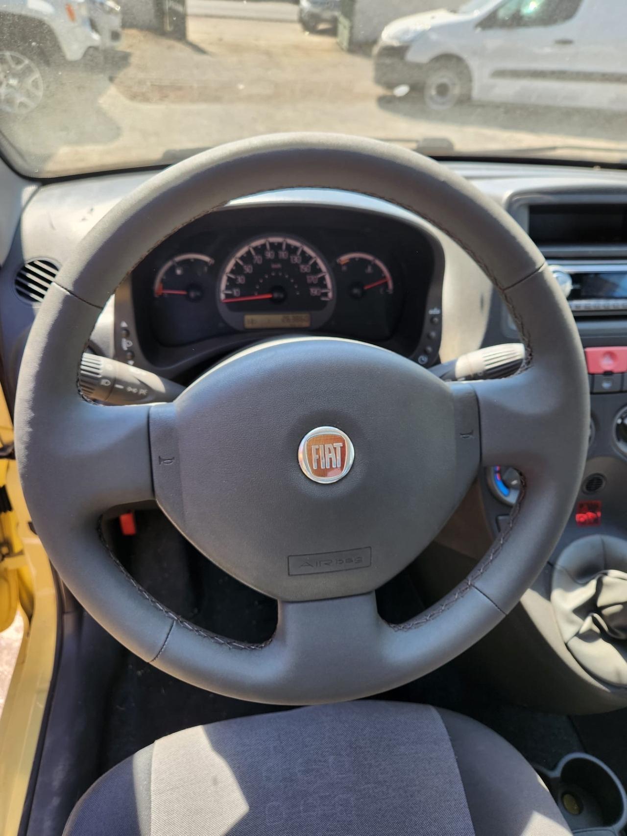 Fiat Panda 1.4 DYNAMIC NATURAL POWER MAMY 77 CV ANNO 2012