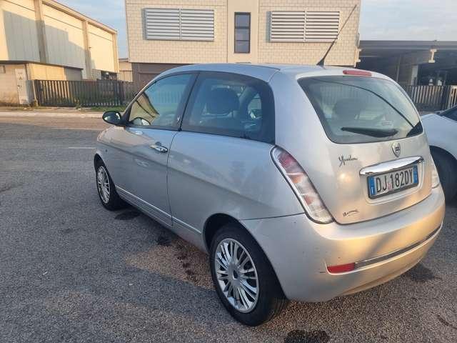 Lancia Ypsilon Ypsilon II 2007 1.4 16v Oro Giallo 6m
