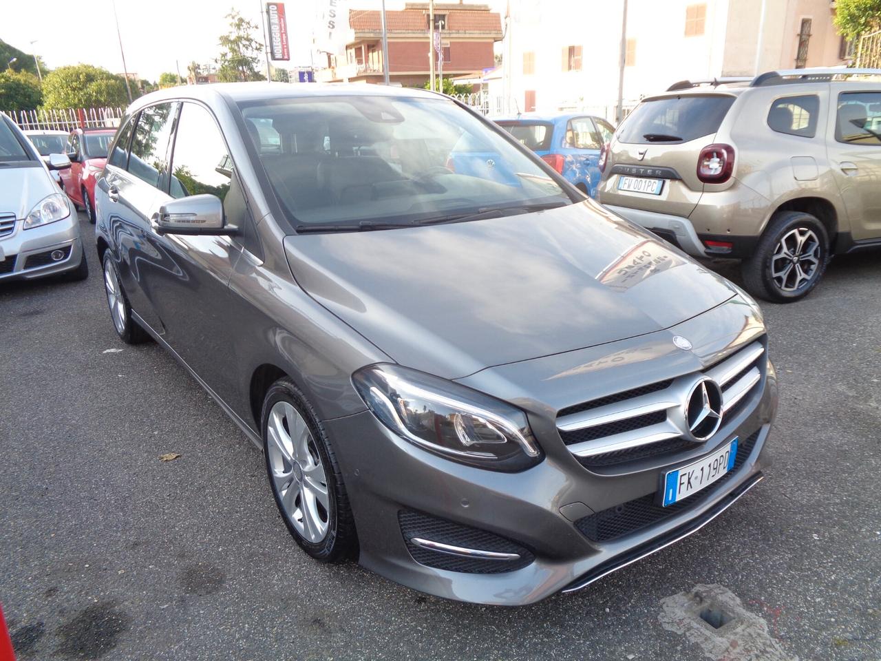 Mercedes-benz B 180 B 180 d Automatic Premium