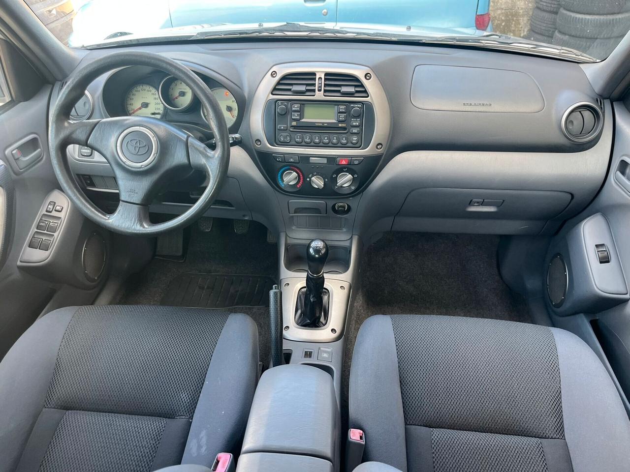 Toyota RAV 4 2.0 16V BENZ 5 porte Sol