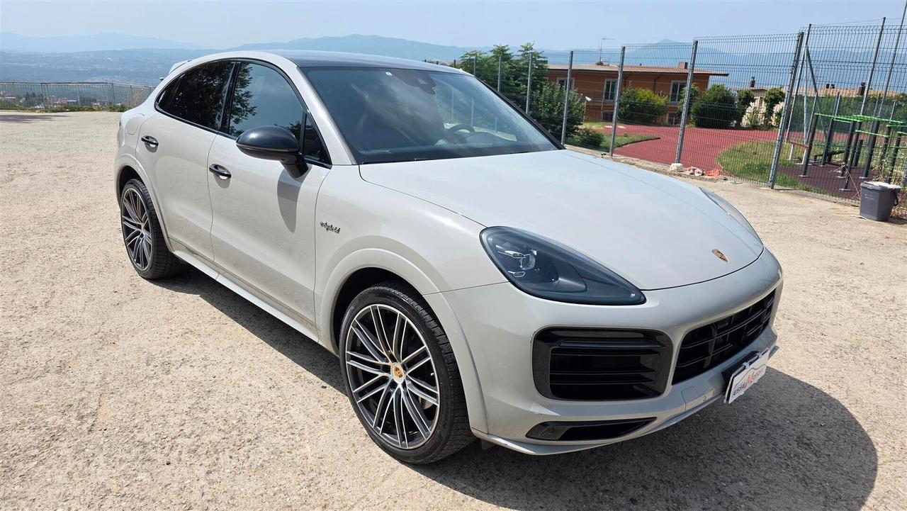 Porsche Cayenne Coupé 3.0 V6 E-Hybrid