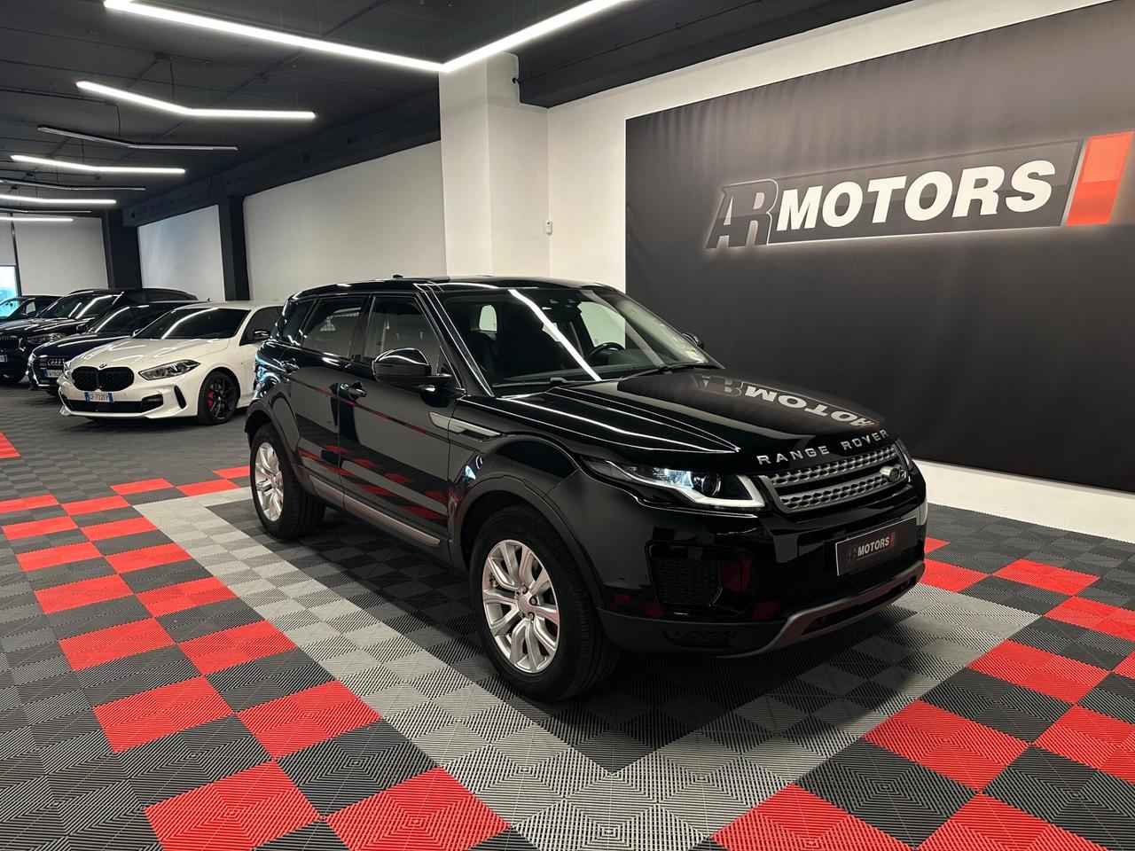 Land Rover Range Evoque Iva esposta Autocarro N1